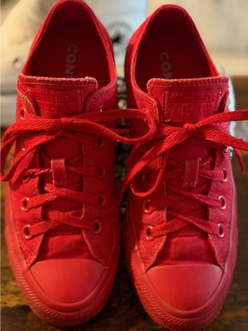 🎈Converse All Star "Red on Red" Low Top Sneakers Unisex Men's 4/ Women's 6